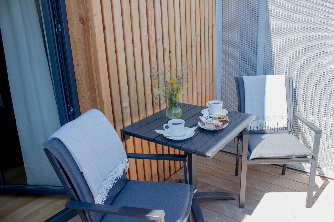 Enjoyharrachov: Central Apartment with Garden View and Entertainment Exterior photo