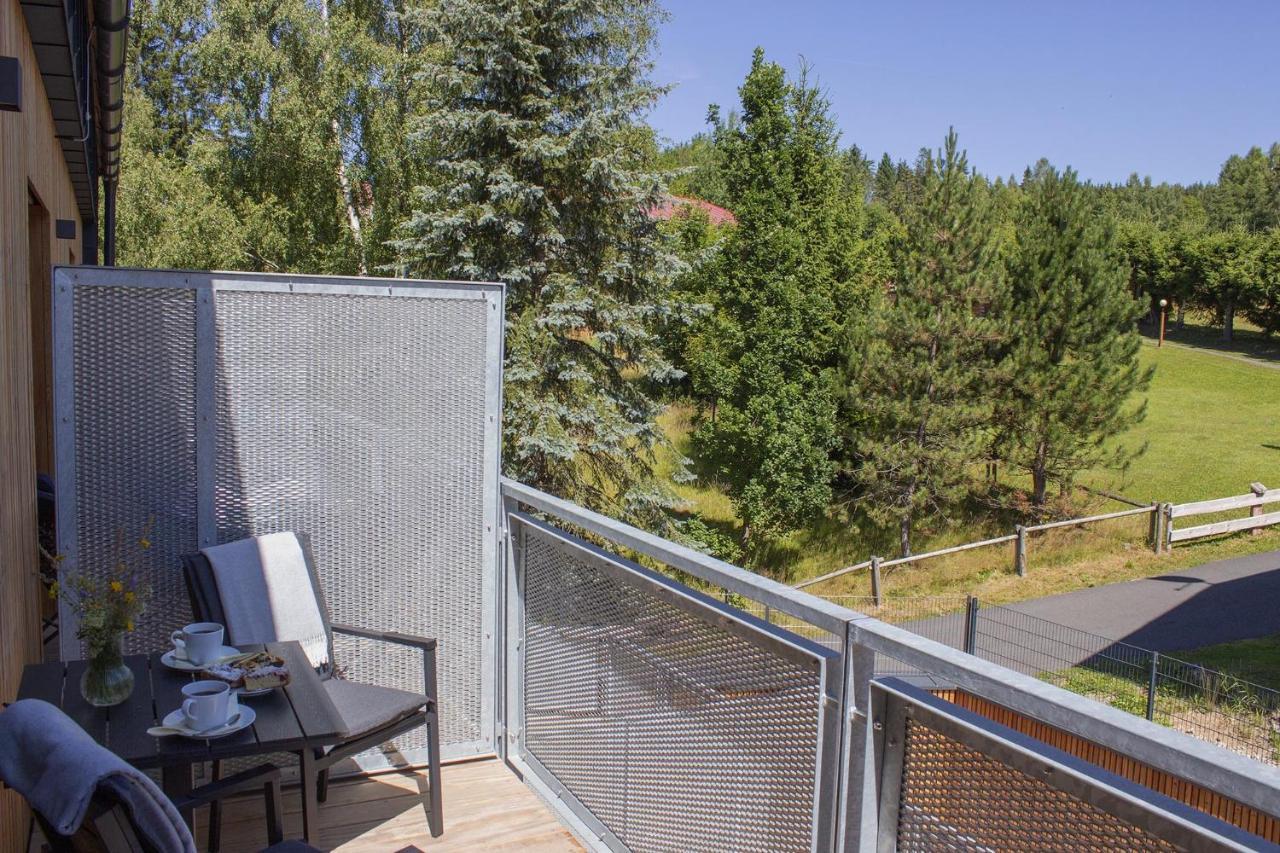 Enjoyharrachov: Central Apartment with Garden View and Entertainment Exterior photo