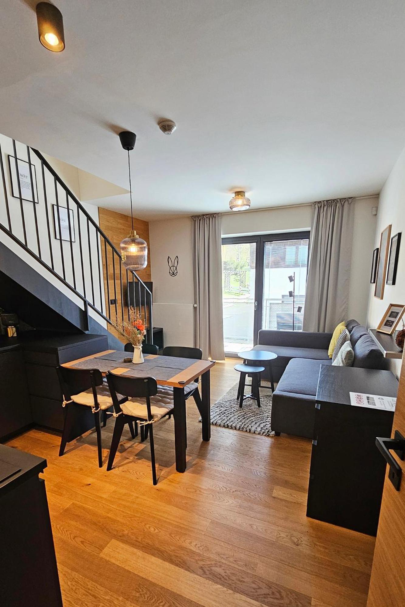 Enjoyharrachov: Central Apartment with Garden View and Entertainment Exterior photo